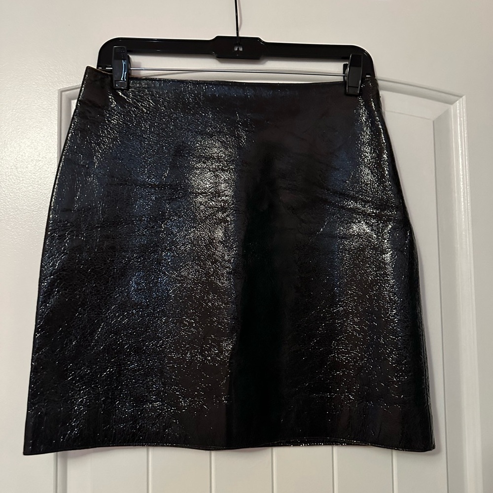 St. John leather mini skirt size 8